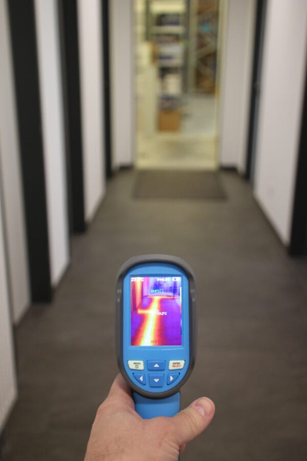 PeakTech® P 5610 B Thermal Imaging Camera 220x160px. -20°C ... +400°C - Image 7